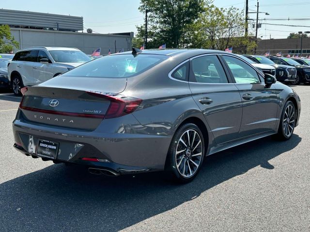2022 Hyundai Sonata Limited 1.6T