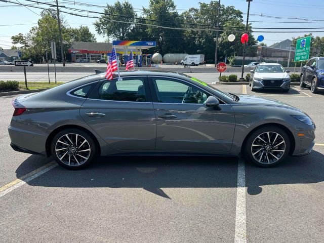 2022 Hyundai Sonata Limited 1.6T
