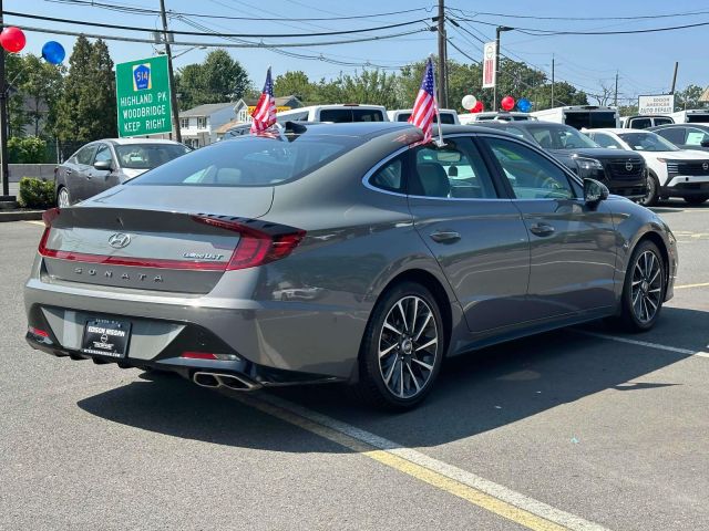 2022 Hyundai Sonata Limited 1.6T