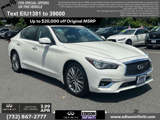 2022 INFINITI Q50 LUXE AWD
