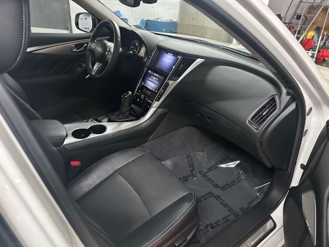 2022 INFINITI Q50 LUXE AWD