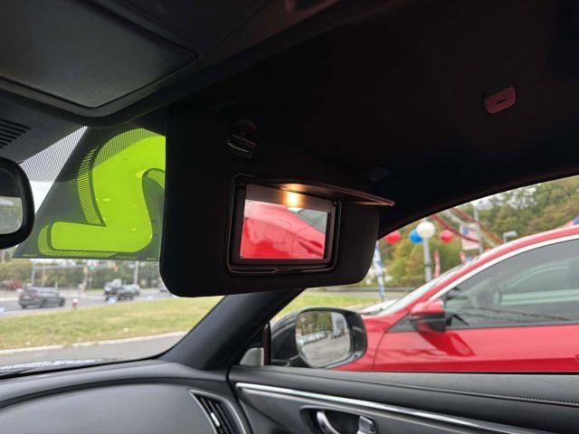 2022 INFINITI Q60 LUXE 2022 INFINITI Q60 LUXE