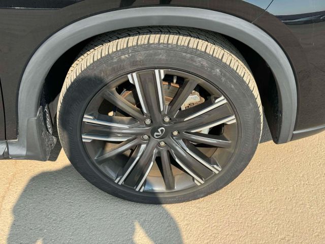 2022 INFINITI QX50 LUXE AWD