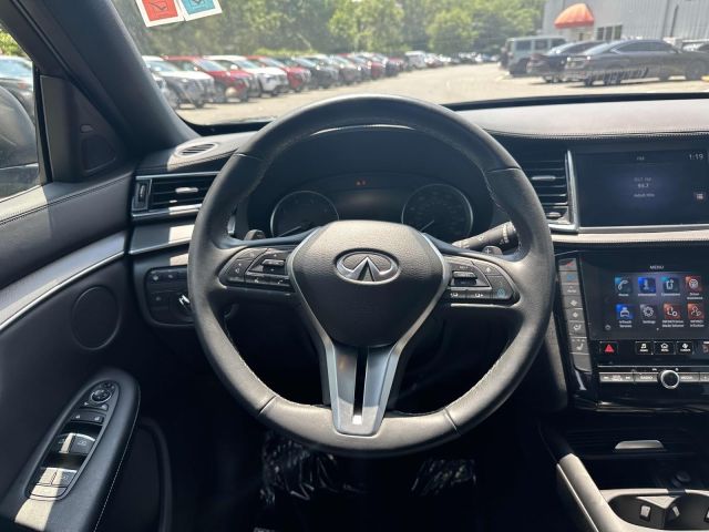 2022 INFINITI QX50 LUXE AWD