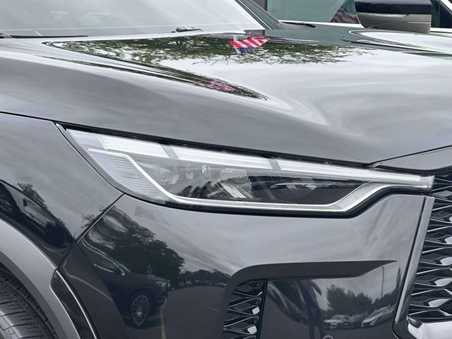 2022 INFINITI QX60 LUXE AWD