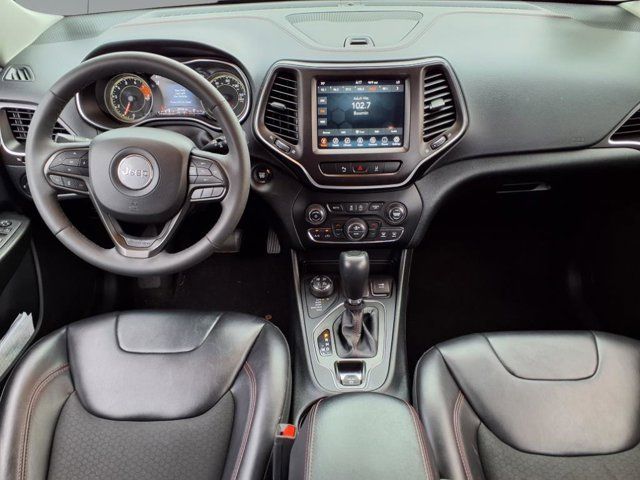 2022 Jeep Cherokee Trailhawk