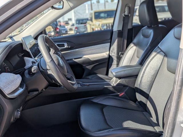 2022 Jeep Compass Latitude 2022 Jeep Compass Latitude