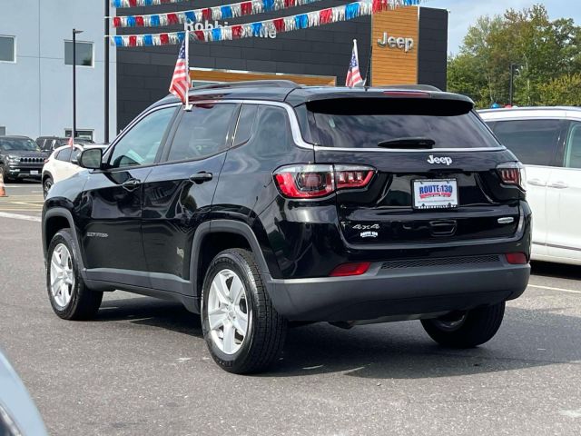 2022 Jeep Compass Latitude 4x4