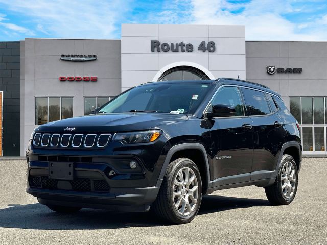 2022 Jeep Compass Latitude Lux
