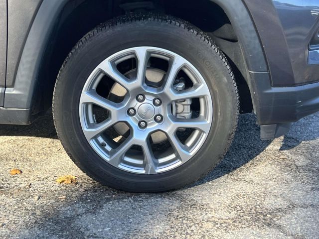 2022 Jeep Compass Latitude Lux 2022 Jeep Compass Latitude Lux