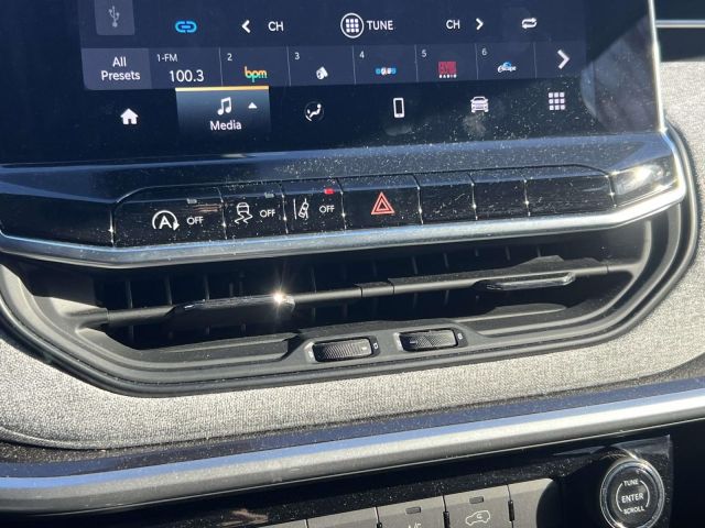 2022 Jeep Compass Latitude Lux 2022 Jeep Compass Latitude Lux