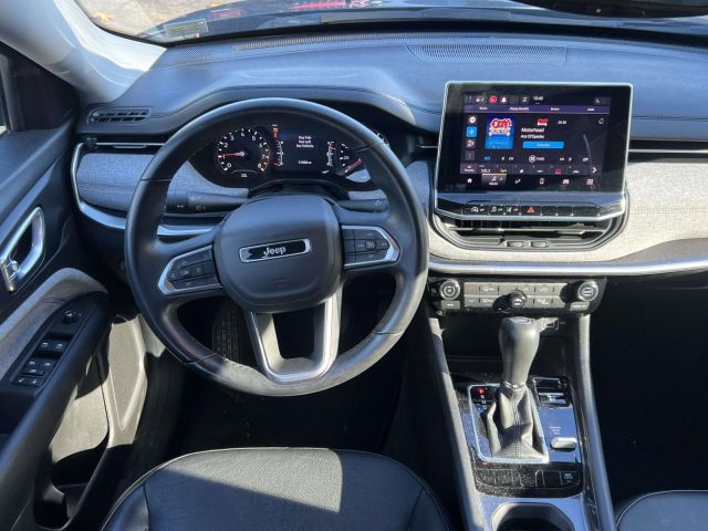 2022 Jeep Compass Latitude Lux 2022 Jeep Compass Latitude Lux