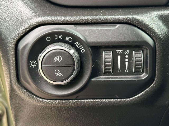 2022 Jeep Gladiator Willys 4x4