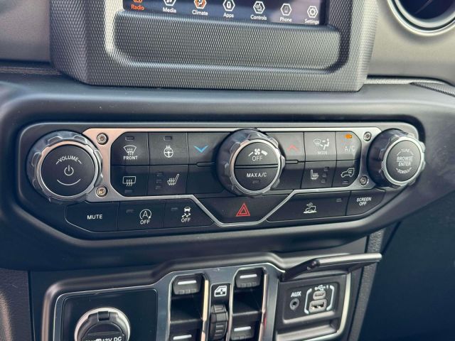 2022 Jeep Gladiator Willys 4x4