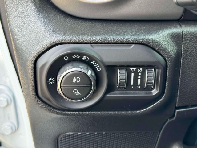 2022 Jeep Gladiator Willys 4x4