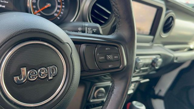 2022 Jeep Gladiator Willys 4x4