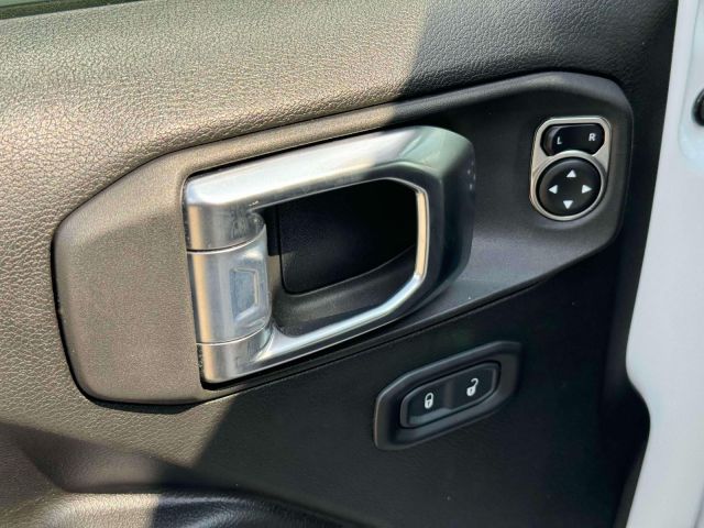 2022 Jeep Gladiator Willys 4x4