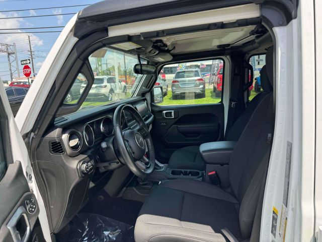 2022 Jeep Gladiator Willys 4x4