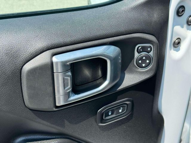 2022 Jeep Gladiator Willys 4x4