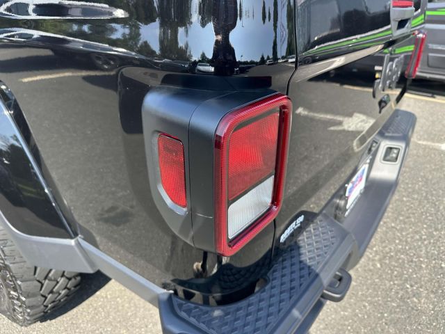 2022 Jeep Gladiator Willys 4x4