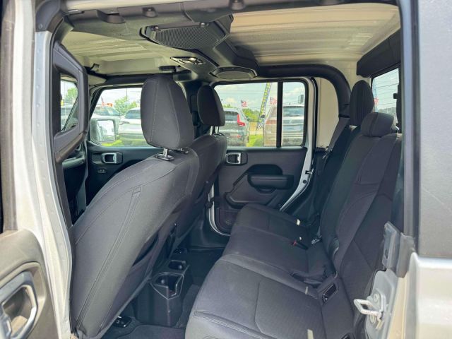2022 Jeep Gladiator Altitude 4x4