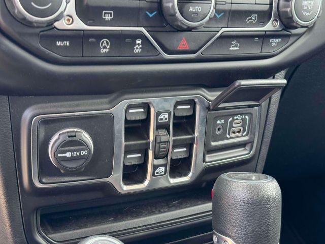 2022 Jeep Gladiator Altitude 4x4