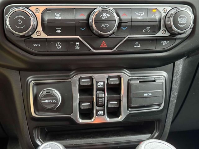 2022 Jeep Gladiator Sport S 4x4 2022 Jeep Gladiator Sport S 4x4