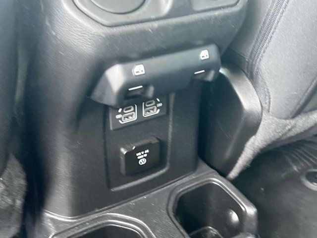 2022 Jeep Gladiator Sport S