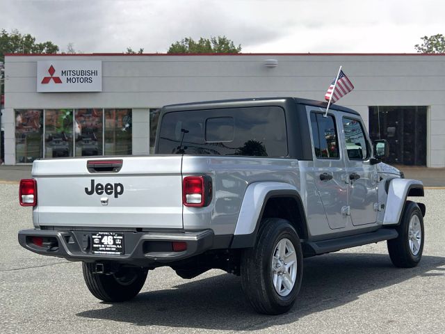 2022 Jeep Gladiator Sport S 4x4