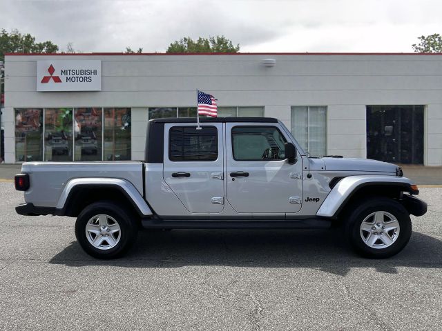 2022 Jeep Gladiator Sport S 4x4