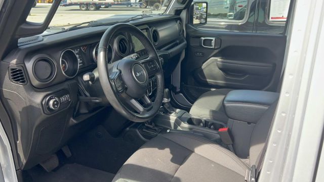 2022 Jeep Gladiator Sport S 4x4
