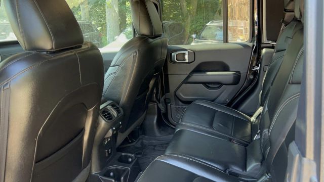 2022 Jeep Gladiator Overland 4x4