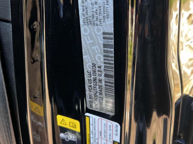 2022 Jeep Gladiator Overland 4x4
