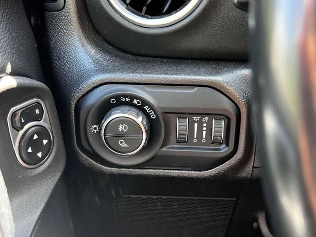 2022 Jeep Gladiator Overland 4x4