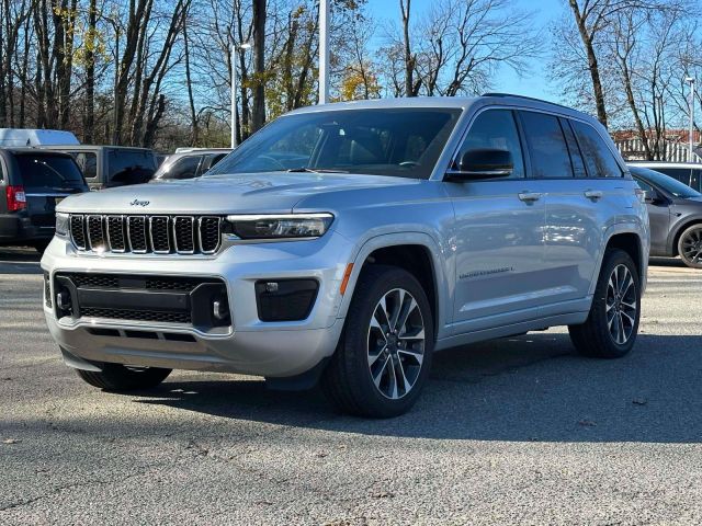 2022 Jeep Grand Cherokee Overland 4x4