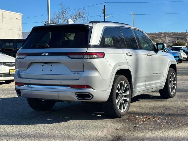 2022 Jeep Grand Cherokee Overland 4x4