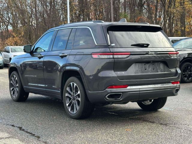 2022 Jeep Grand Cherokee Overland 4x4