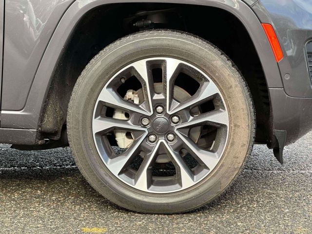 2022 Jeep Grand Cherokee Overland 4x4