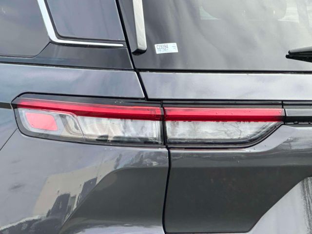 2022 Jeep Grand Cherokee Overland 4x4