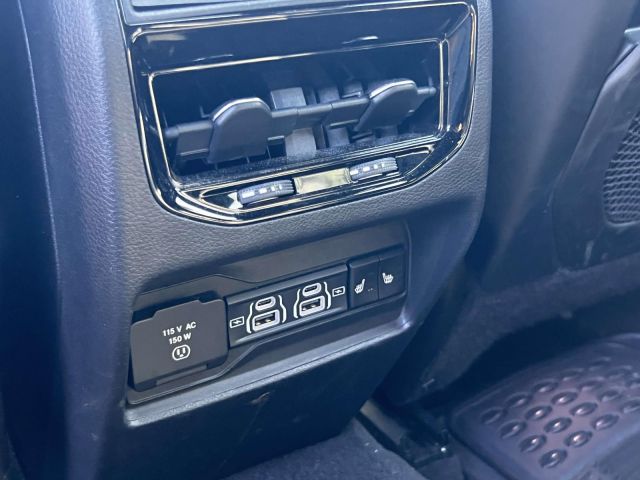 2022 Jeep Grand Cherokee Overland 4x4