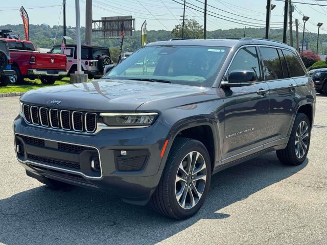 2022 Jeep Grand Cherokee Overland 4x4