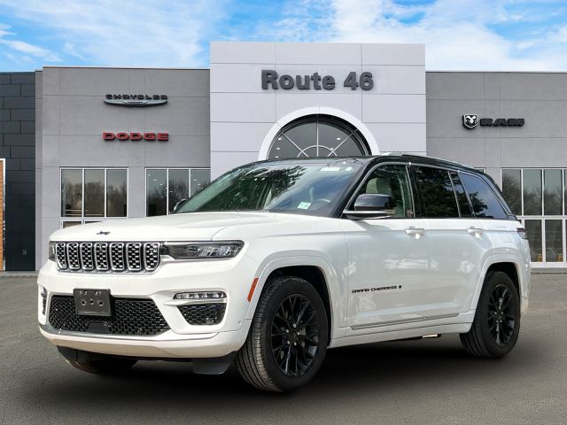 2022 Jeep Grand Cherokee Summit 4x4