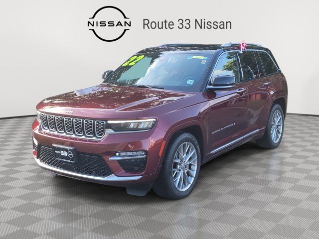 2022 Jeep Grand Cherokee Summit
