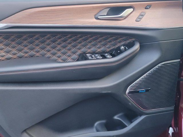 2022 Jeep Grand Cherokee Summit