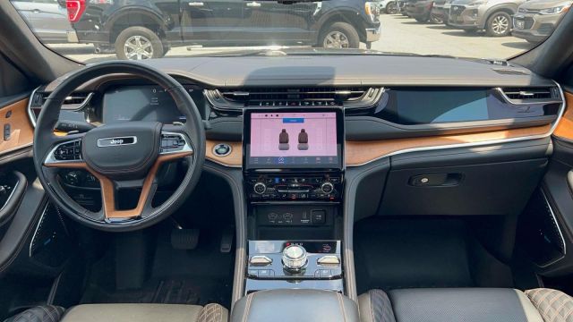 2022 Jeep Grand Cherokee Summit Reserve 4x4
