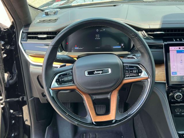 2022 Jeep Grand Cherokee Summit Reserve 4x4