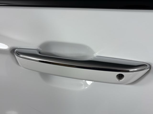 2022 Jeep Grand Cherokee Overland 4xe 2022 Jeep Grand Cherokee Overland 4xe