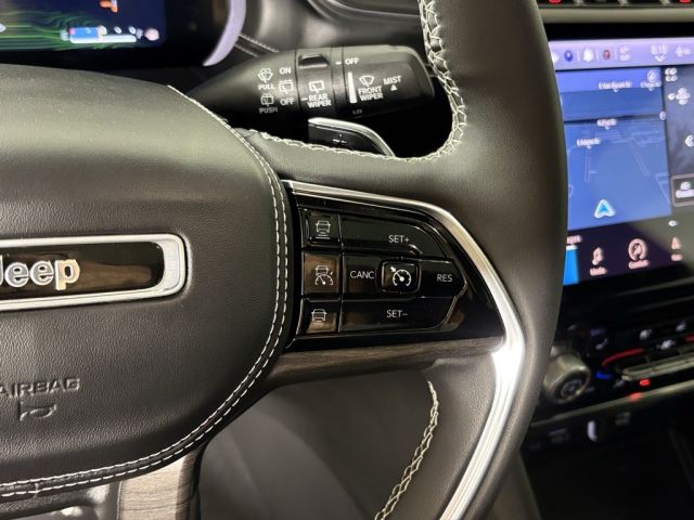 2022 Jeep Grand Cherokee Overland 4xe 2022 Jeep Grand Cherokee Overland 4xe