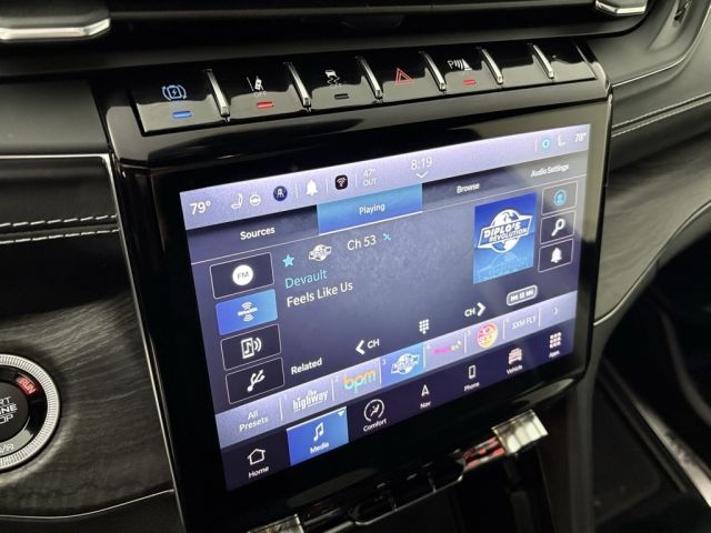 2022 Jeep Grand Cherokee Overland 4xe 2022 Jeep Grand Cherokee Overland 4xe