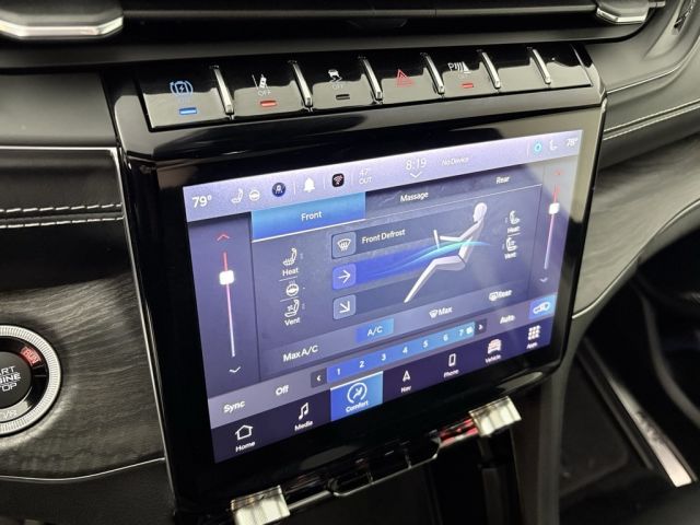 2022 Jeep Grand Cherokee Overland 4xe 2022 Jeep Grand Cherokee Overland 4xe